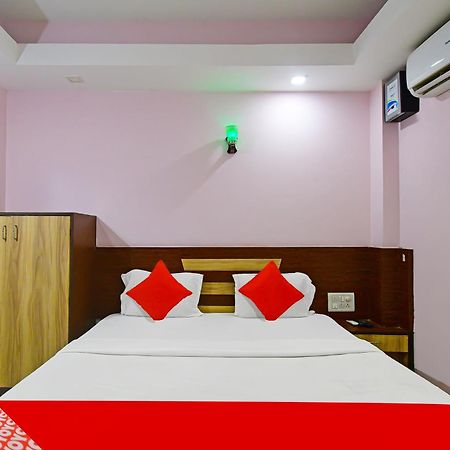 Oyo Flagship Hotel Sea Garden ปูรี ภายนอก รูปภาพ