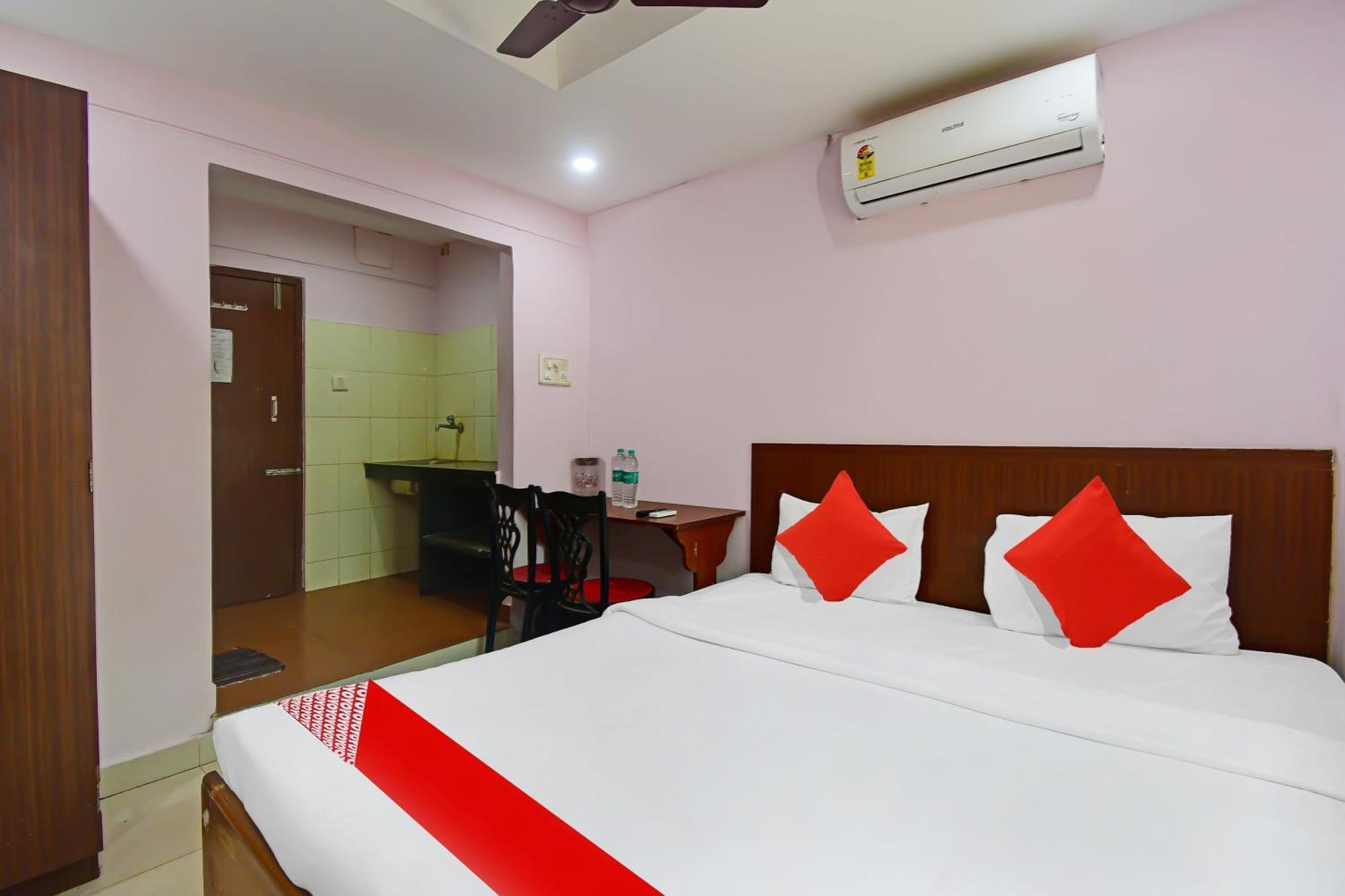 Oyo Flagship Hotel Sea Garden ปูรี ภายนอก รูปภาพ